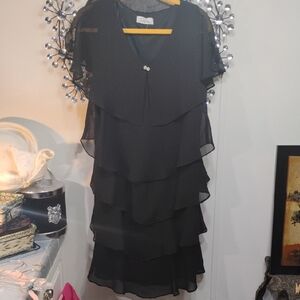 Patra Elegant Black Chiffon Midi Dress